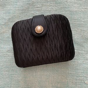 Elka Womens Small Evening Bag.